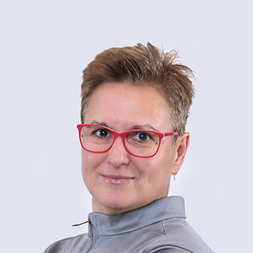 Pécsi Mónika